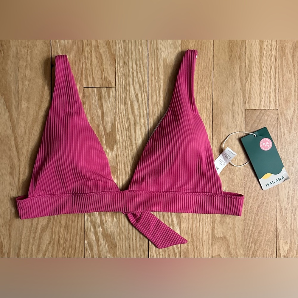 Halara Women's Pink Ribbed Bikini Top